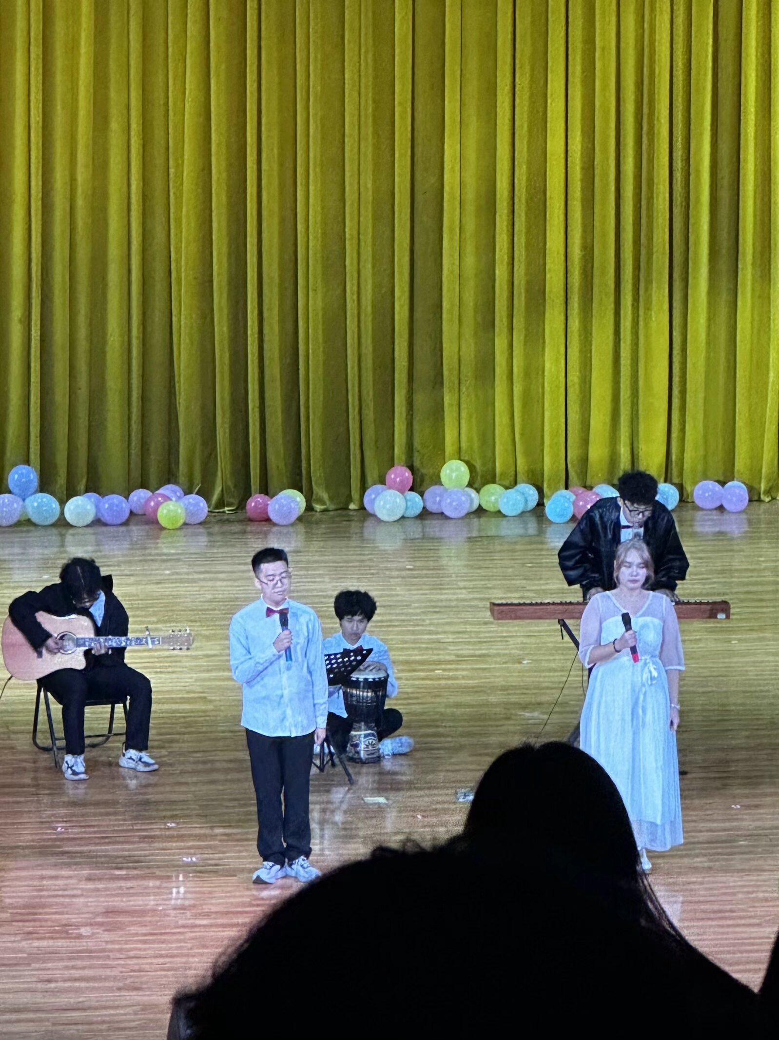 新材表演