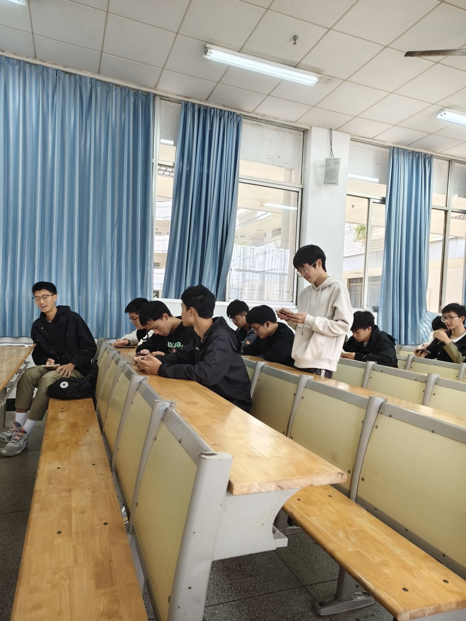 主题班会